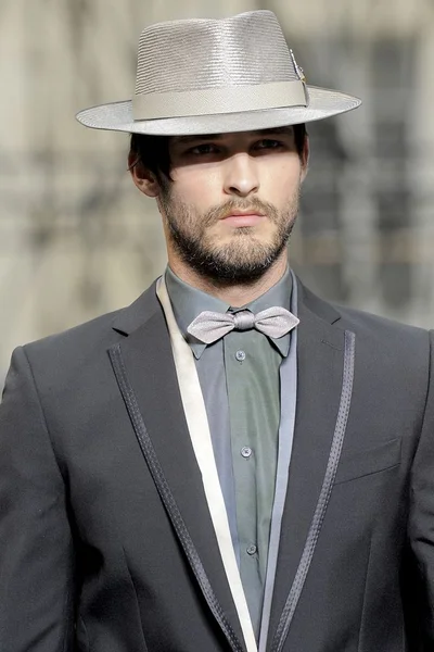 Look 51